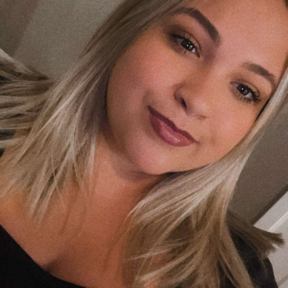 Meet your Posher, Lily